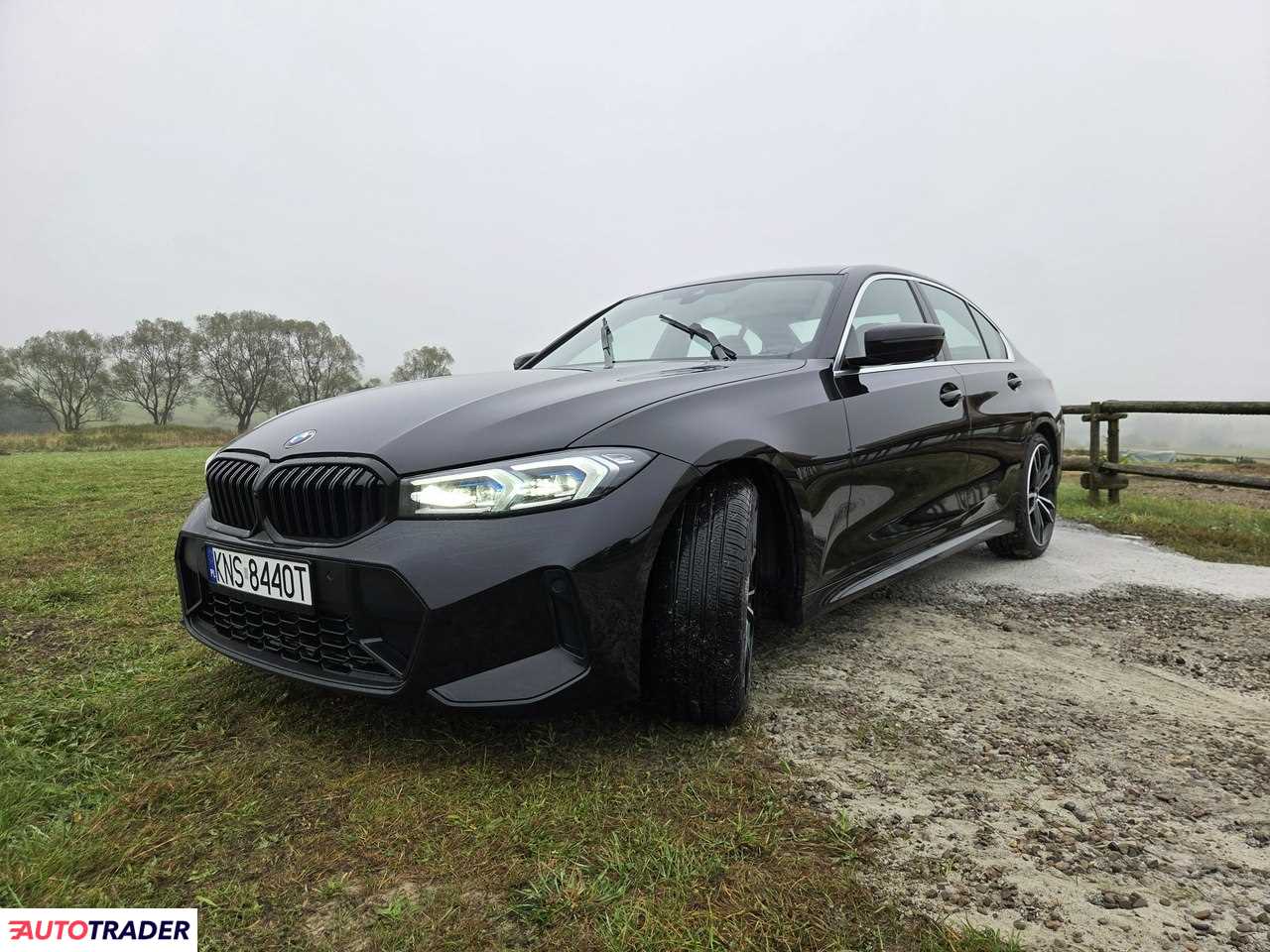 BMW 330 2023 2.0 245 KM