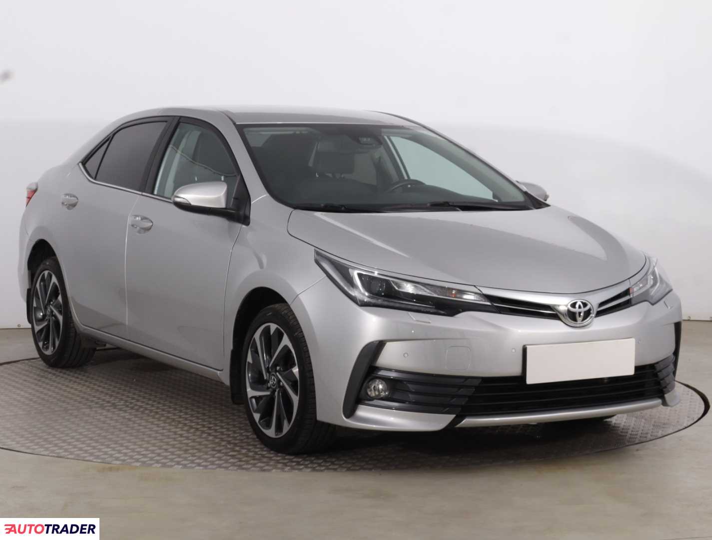 Toyota Corolla 2016 1.6 130 KM