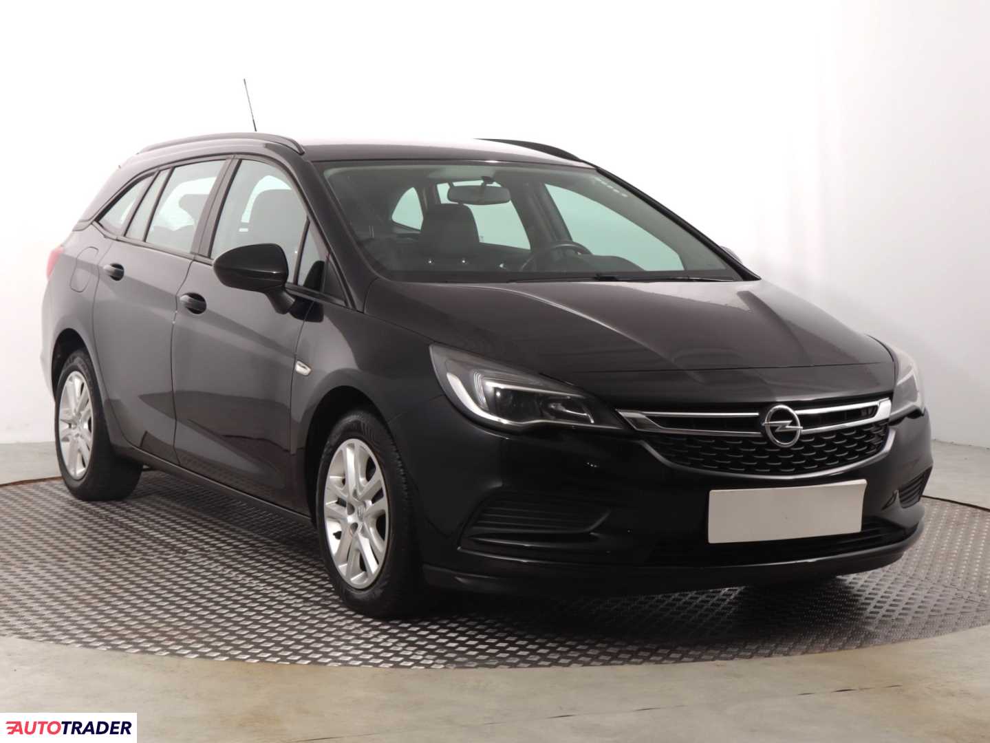 Opel Astra 2017 1.6 108 KM Opel Astra 2017 1.6 108 KM