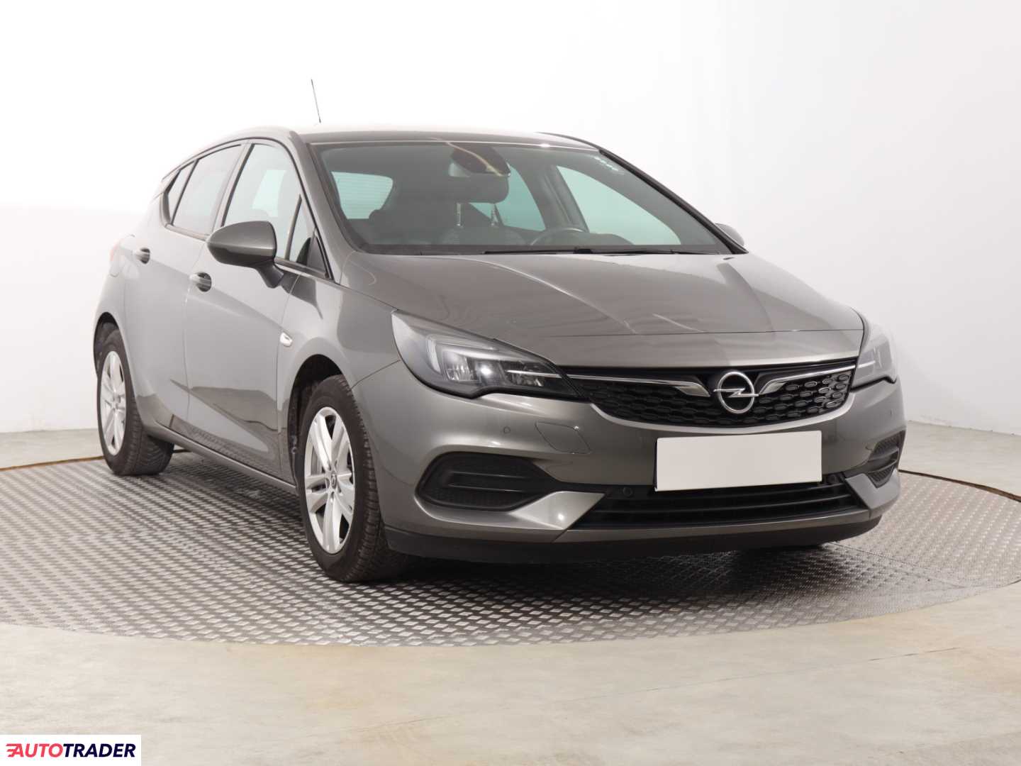 Opel Astra 2019 1.2 143 KM