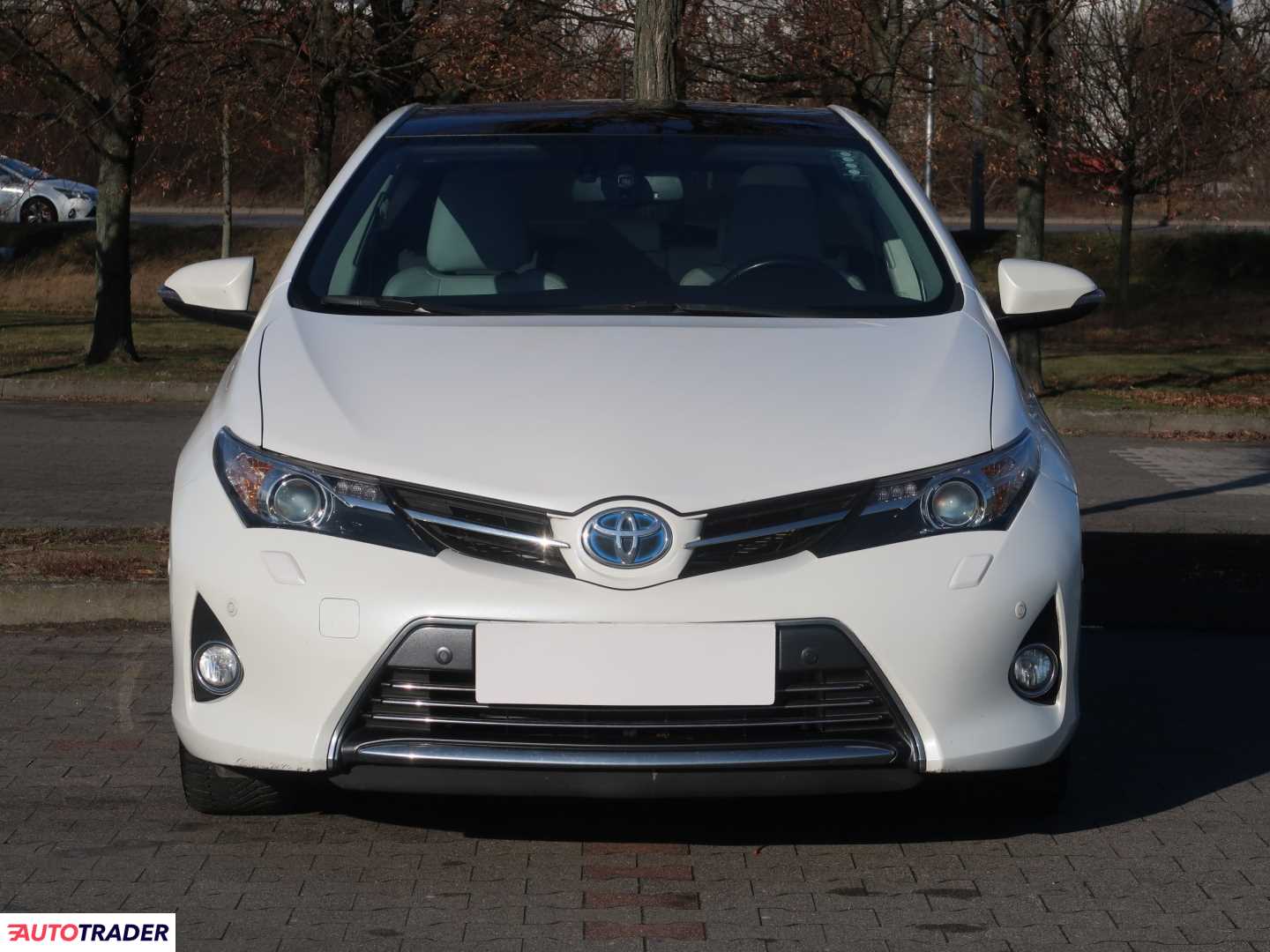Toyota Auris 2014 1.8 134 KM