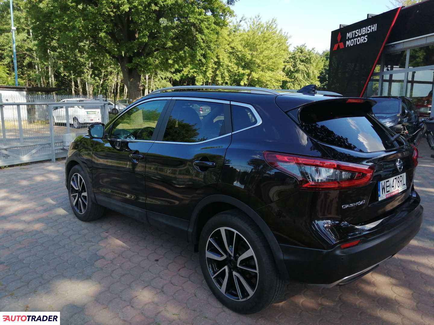 Nissan Qashqai 1.6 benzyna 163 KM 2017r. (Łódź) archiwum