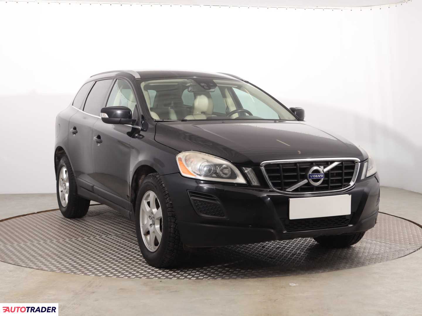 Volvo XC60 2010 2.4 160 KM