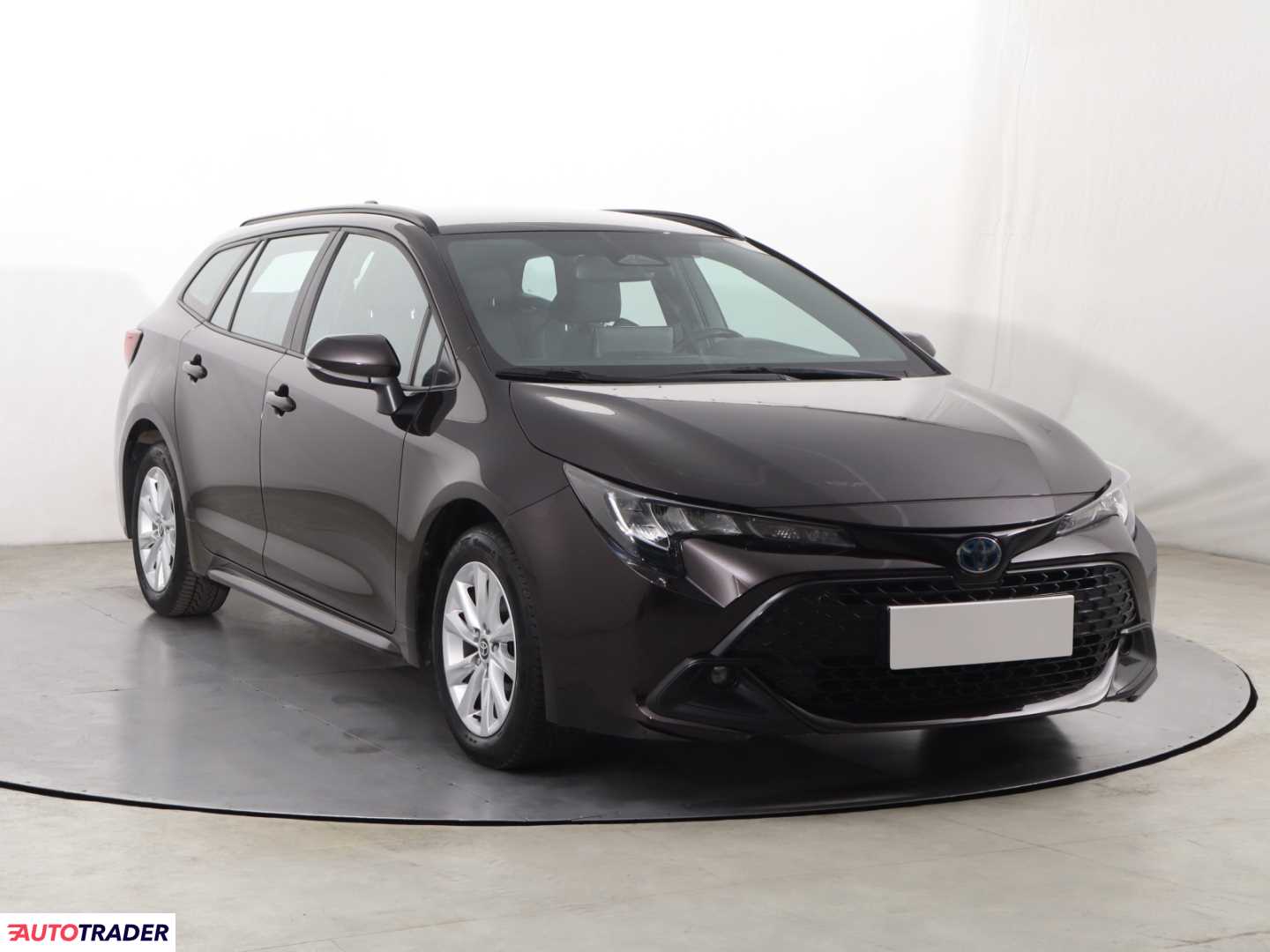 Toyota Corolla 2023 1.8 120 KM