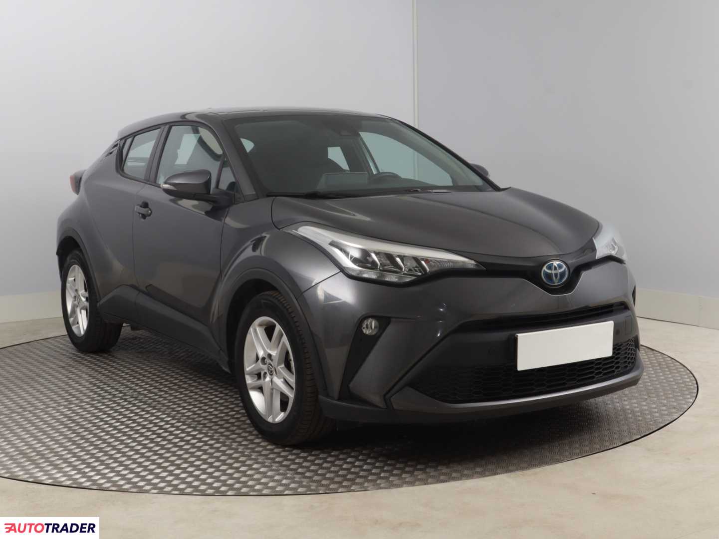 Toyota C-HR 2023 1.8 120 KM