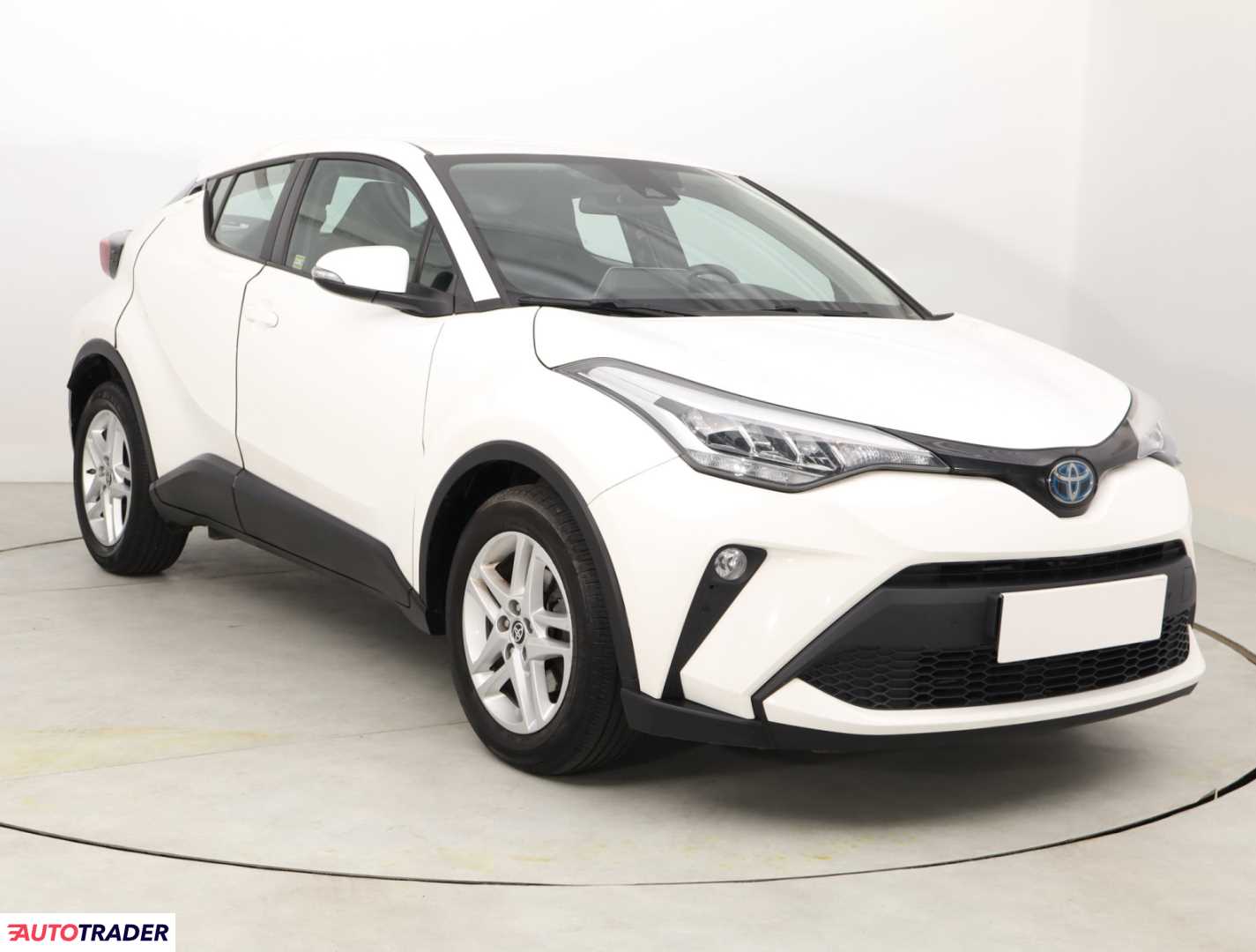 Toyota C-HR 2022 1.8 120 KM