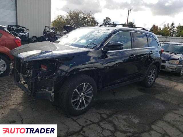 Toyota Highlander 3.0 benzyna 2019r. (WOODBURN)