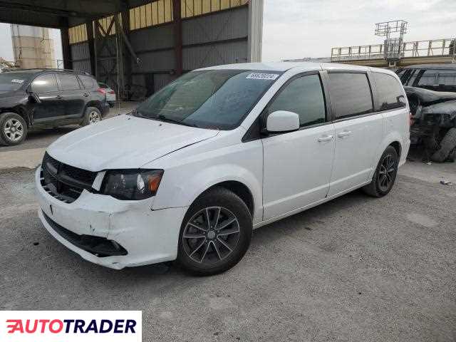 Dodge Grand Caravan 2018 3