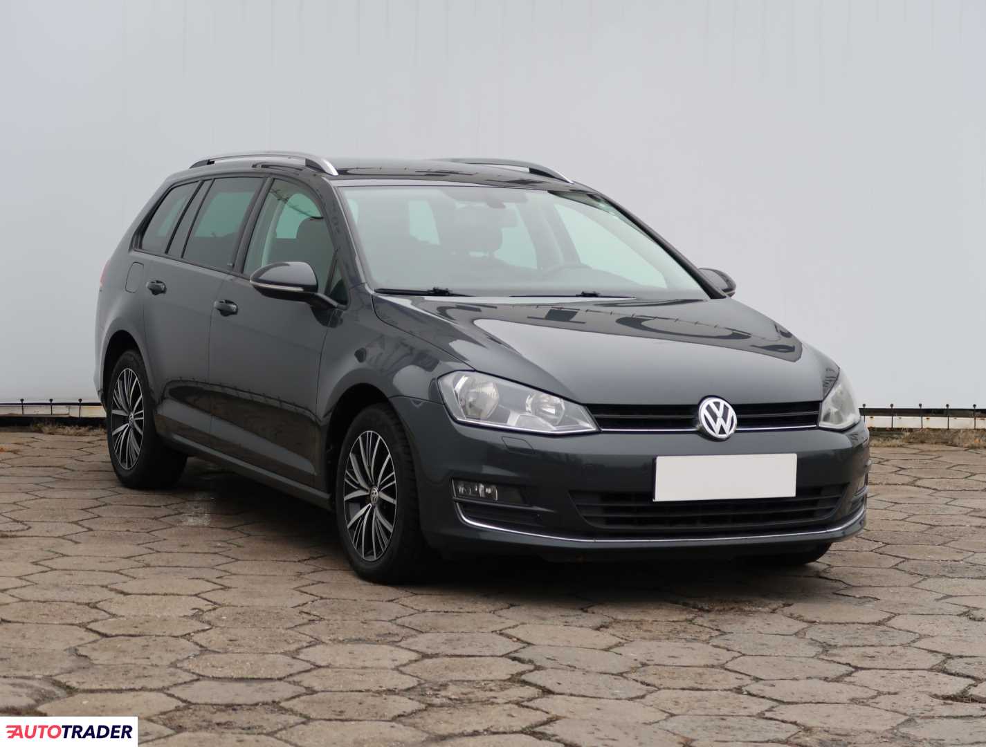 Volkswagen Golf 1.6 108 KM 2017r. (Piaseczno)