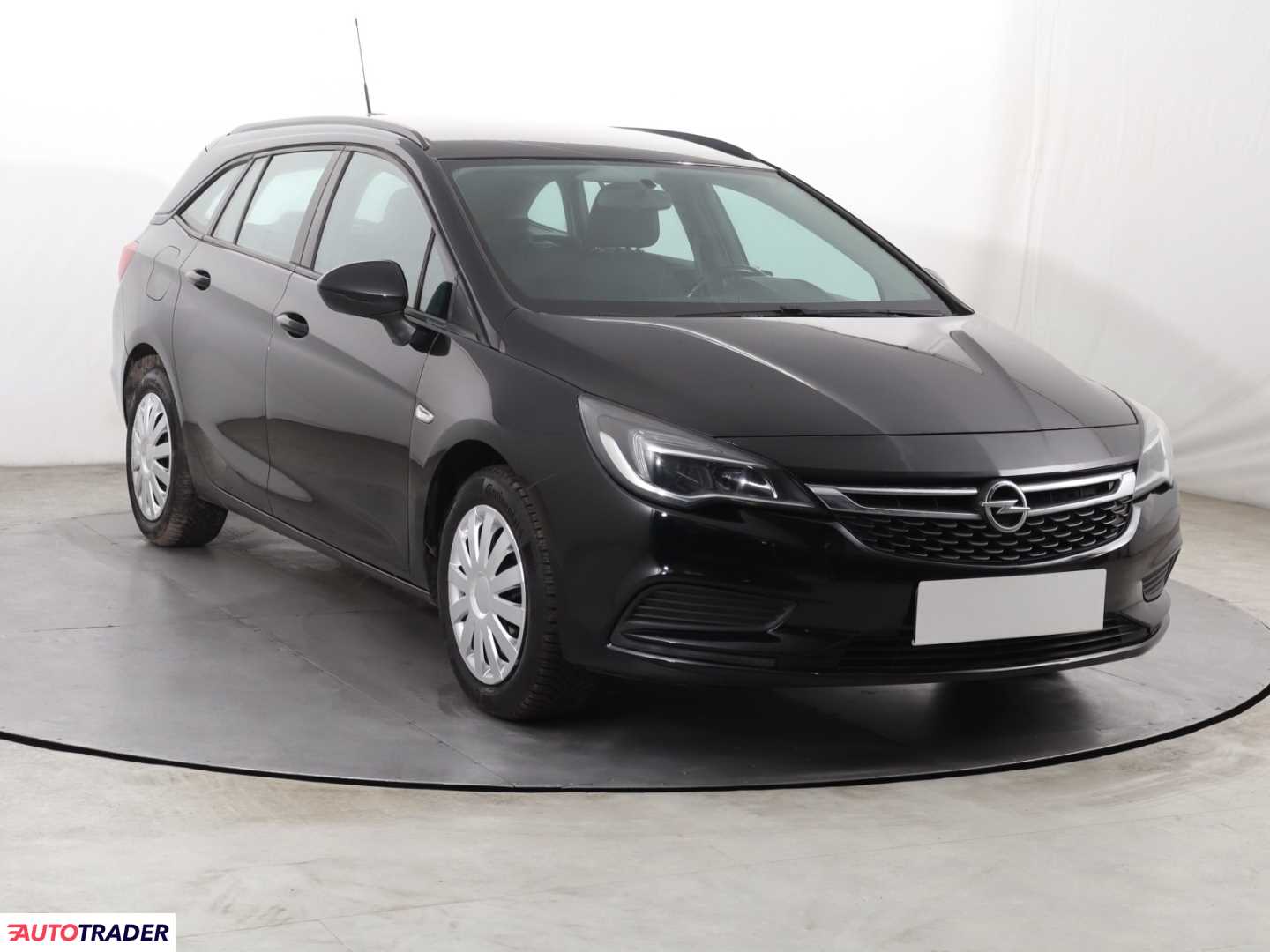 Opel Astra 2017 1.6 108 KM