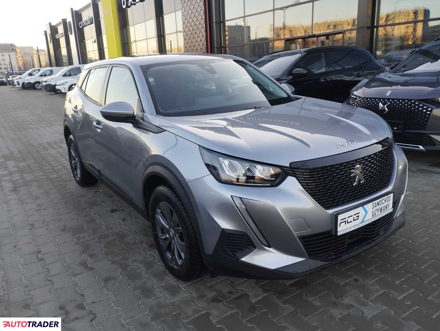 Peugeot 2008 1.2 benzyna 102 KM 2020r. (Kraków, Nowy Targ)