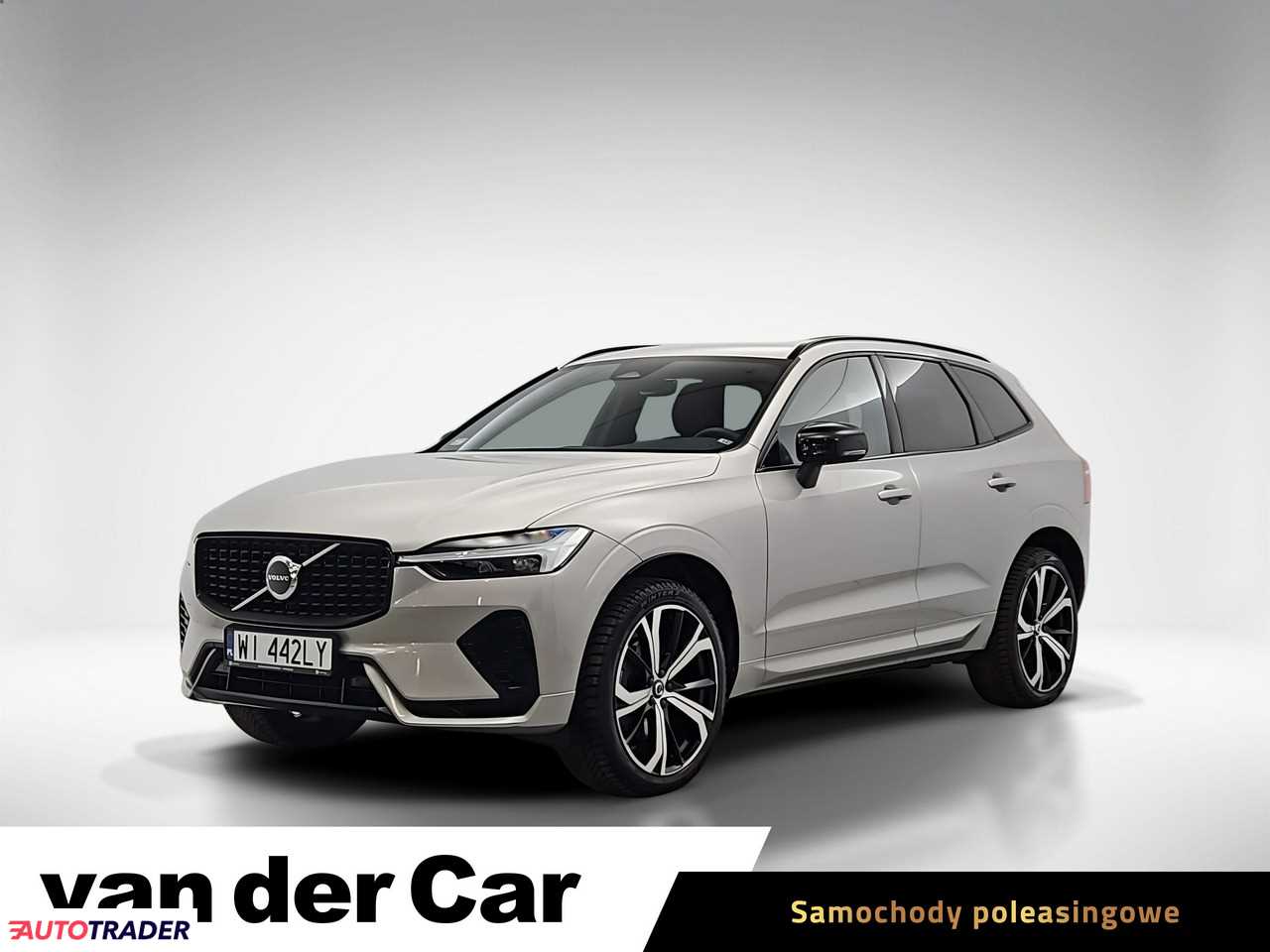 Volvo XC60 2022 2.0 197 KM