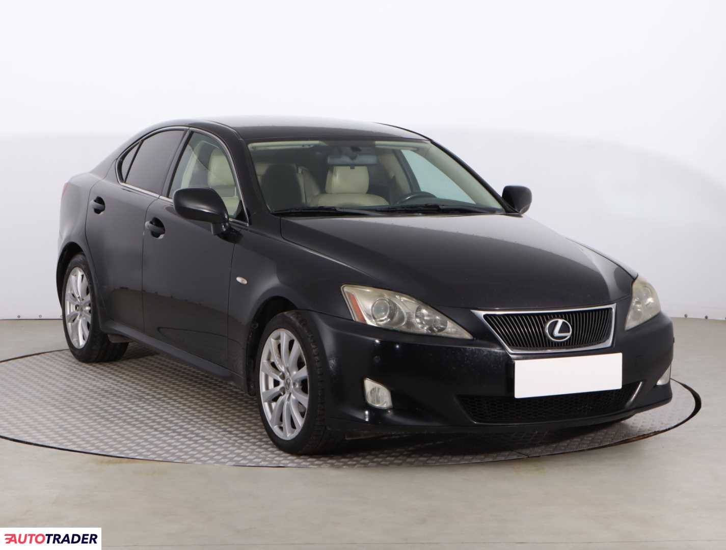 Lexus IS 2007 2.2 174 KM
