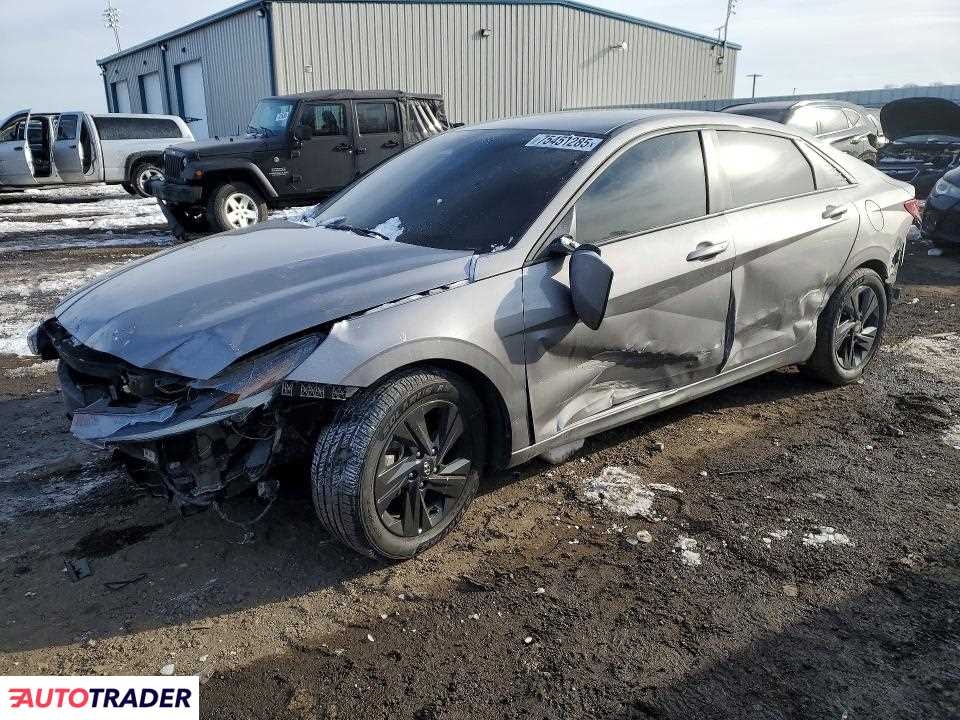 Hyundai Elantra 2023 2