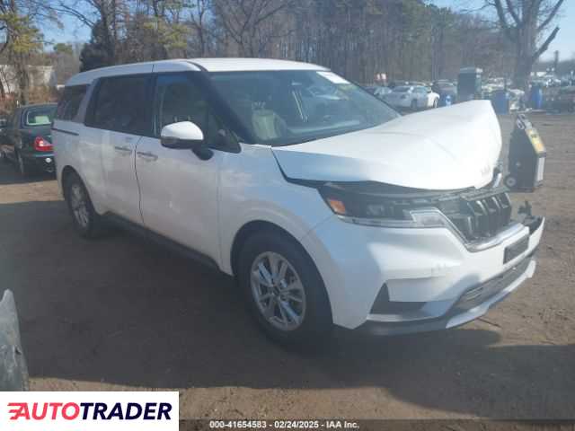 Kia Carnival 2022 3 Kia Carnival 2022 3