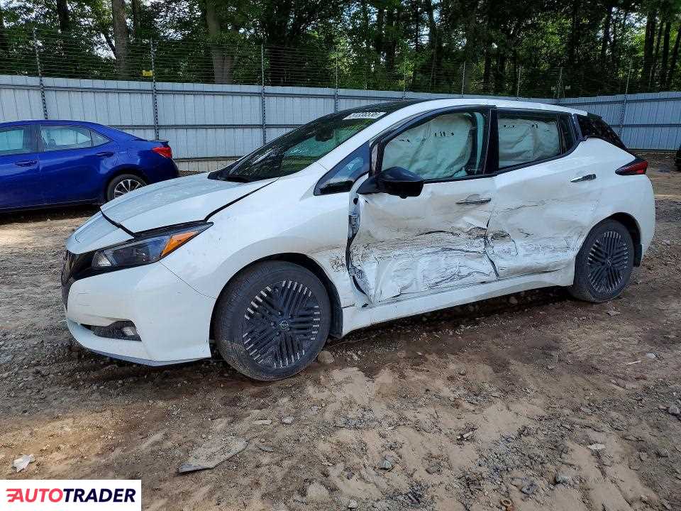 Nissan Leaf 2023