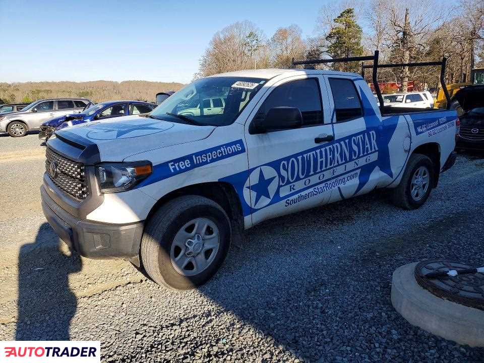Toyota Tundra 2021 5