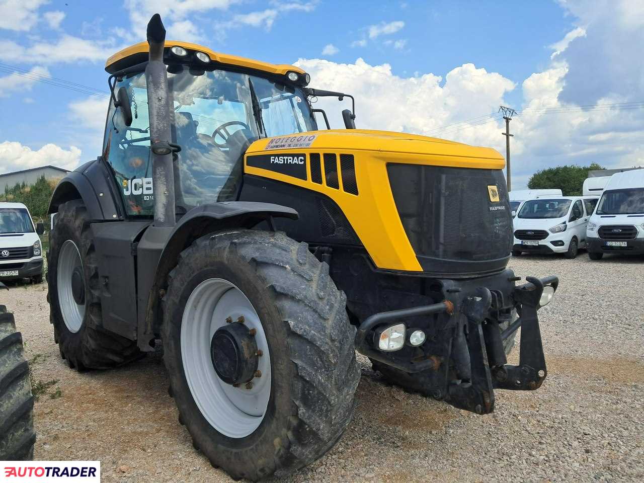 JCB Traktory, ciągniki rolnicze 2012r. JCB Traktory, ciągniki rolnicze 2012r.