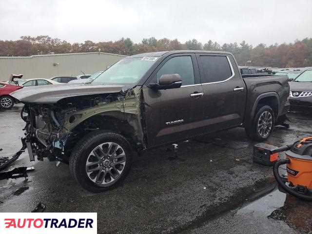 Toyota Tundra 2022 3