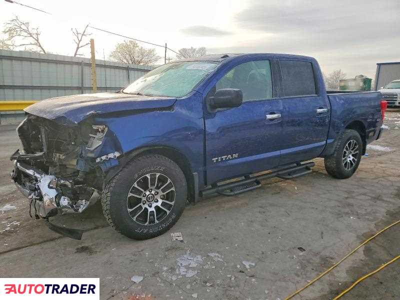 Nissan Titan 2021 5