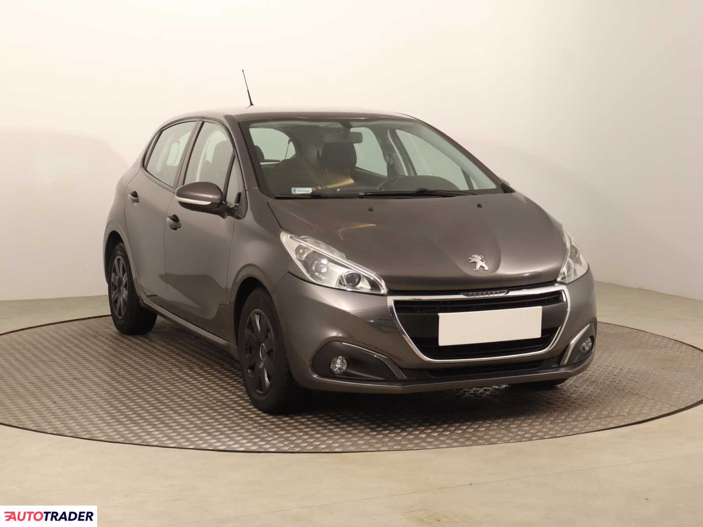 Peugeot 208 2018 1.2 81 KM