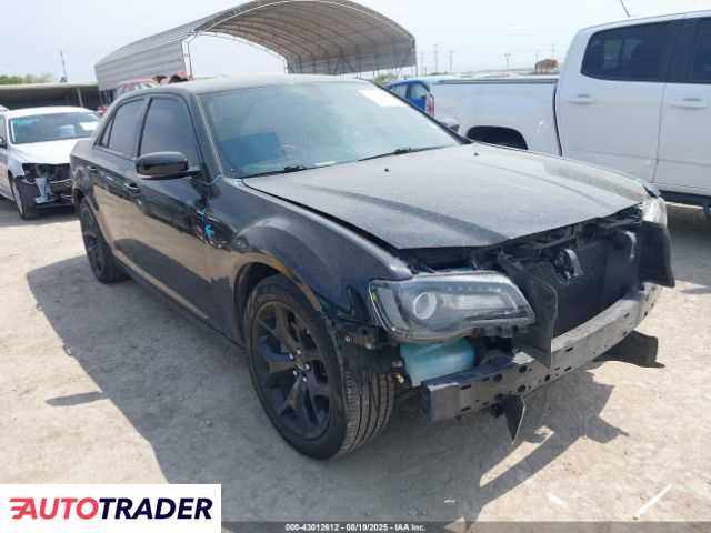 Chrysler 300C 2022 3