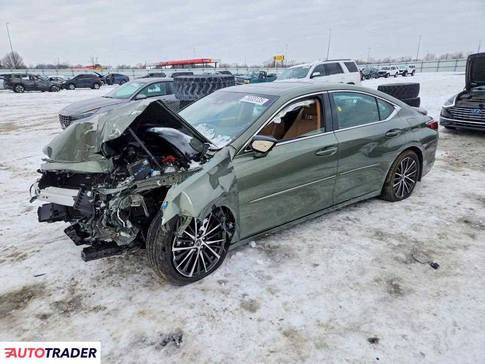 Lexus ES 2024 3