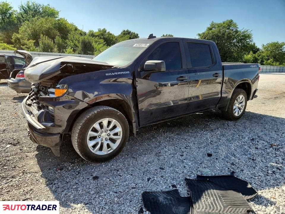 Chevrolet Silverado 2023 2