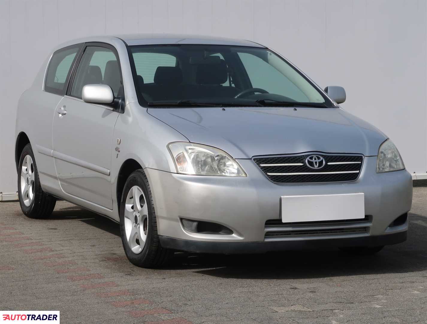 Toyota Corolla 2003 2.0 113 KM
