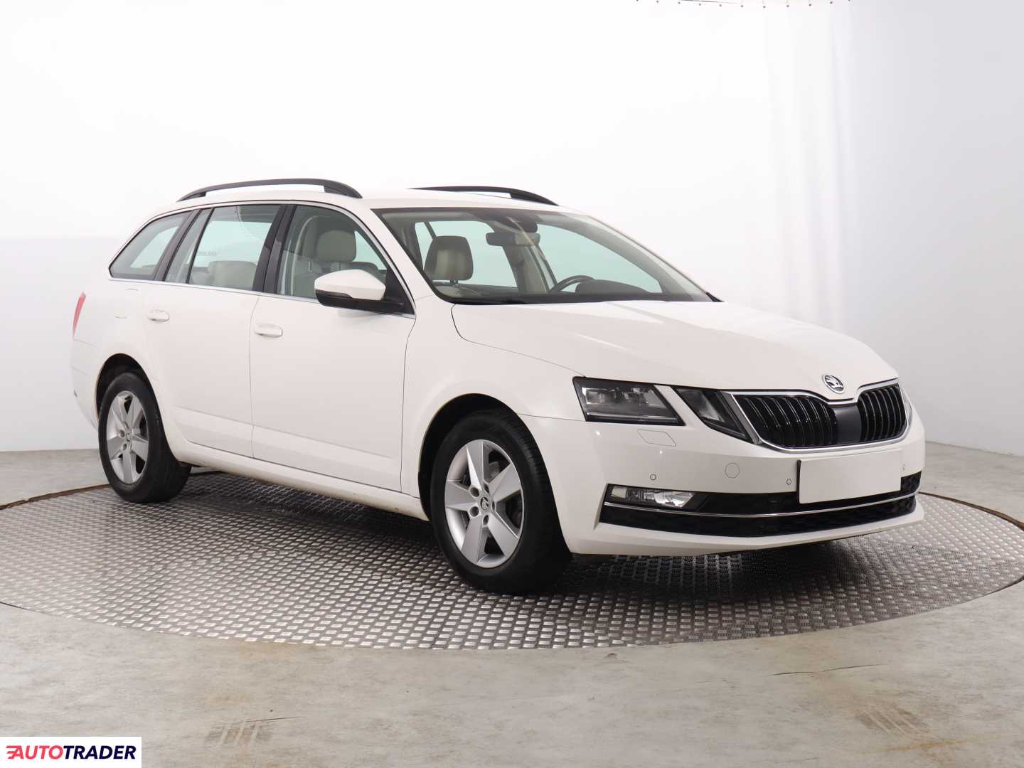 Skoda Octavia 1.4 147 KM 2017r. (Piaseczno)