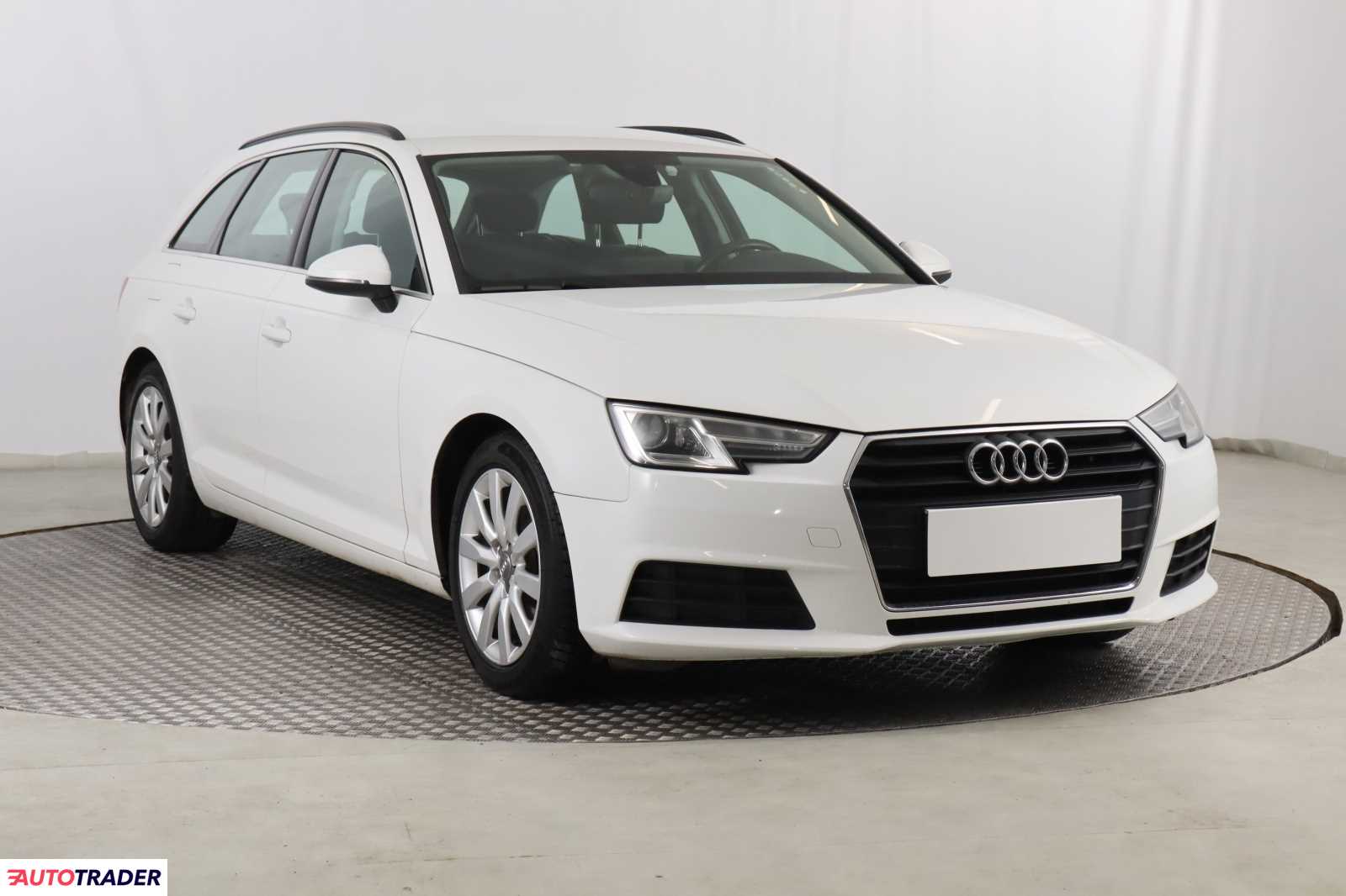 Audi A4 2016 2.0 147 KM