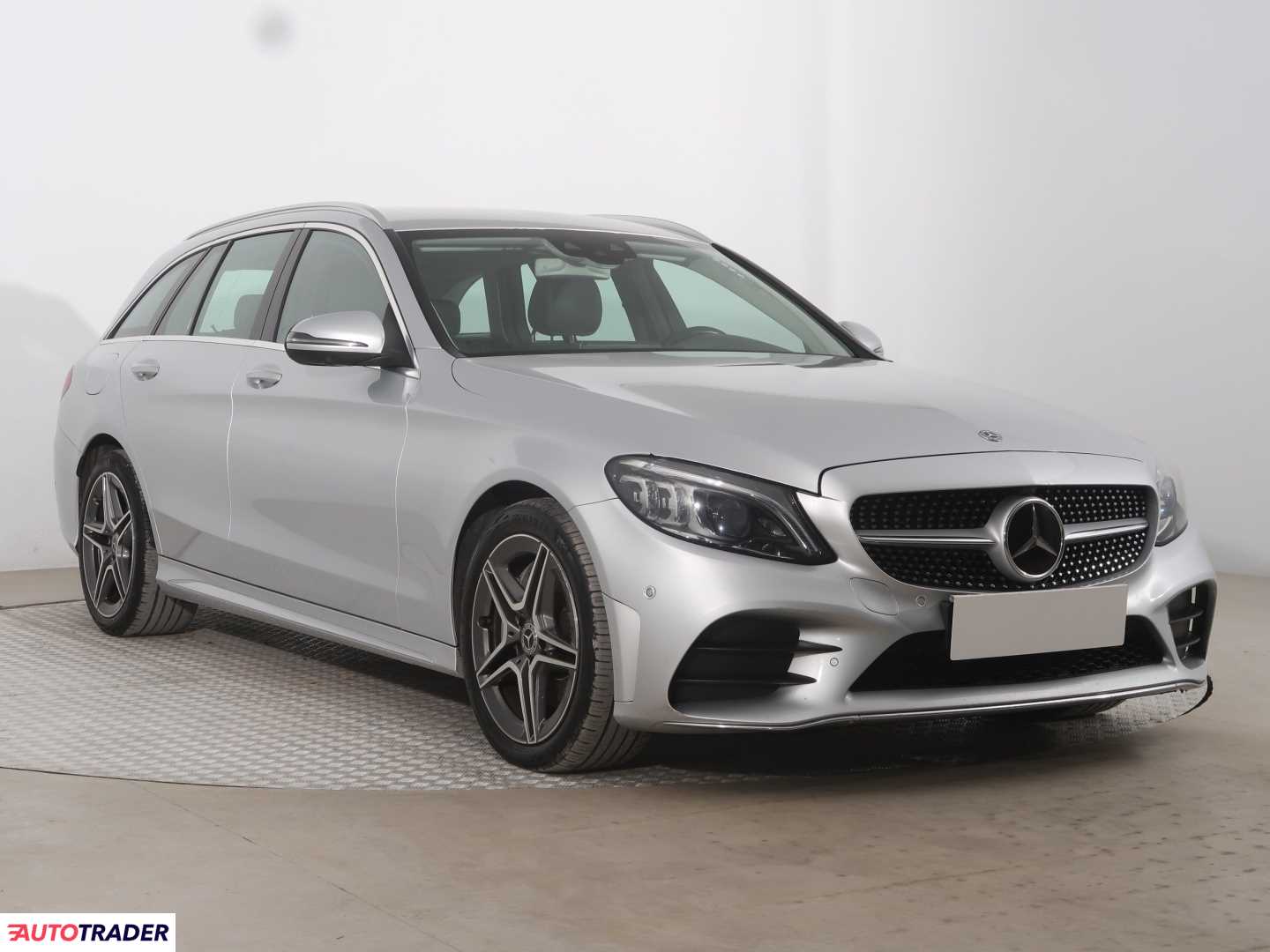 Mercedes C-klasa 2.0 241 KM 2019r. (Piaseczno)