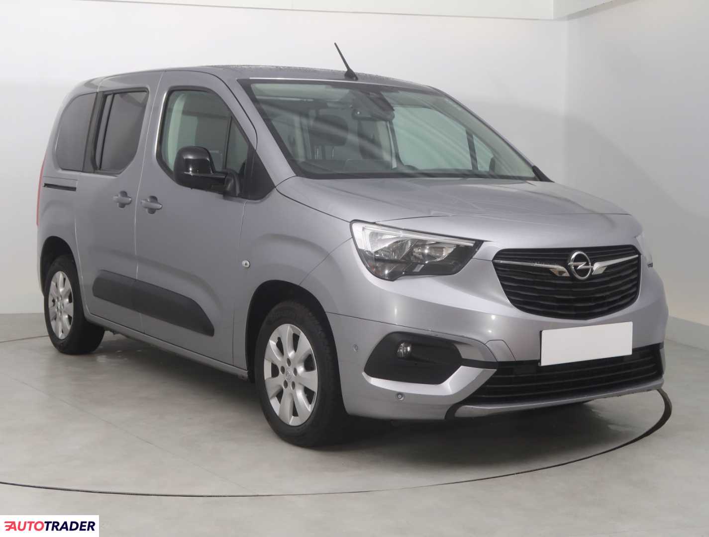 Opel Combo 2021 1.2 128 KM