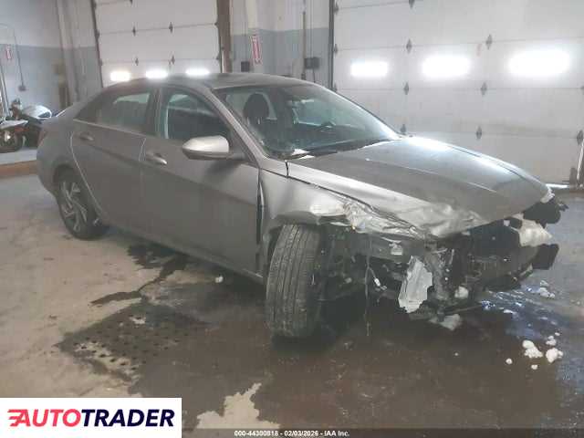 Hyundai Elantra 2025 2