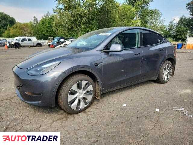 Tesla Model Y 2023 Tesla Model Y 2023