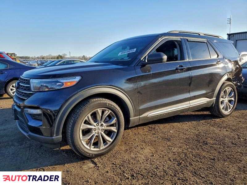 Ford Explorer 2022 2