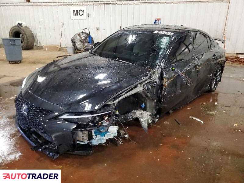 Lexus IS 2021 3