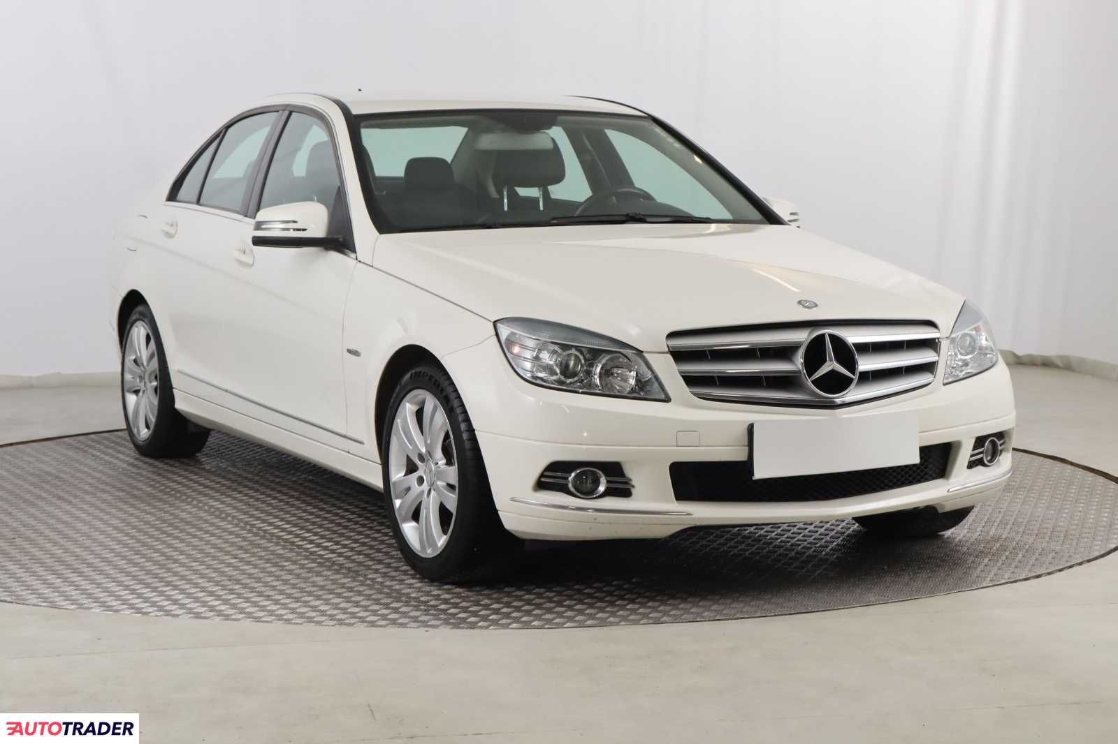 Mercedes C-klasa 2010 1.8 181 KM