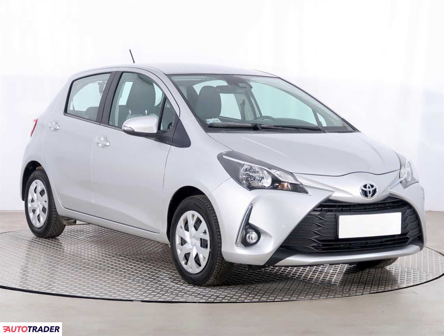Toyota Yaris 2020 1.5 109 KM Toyota Yaris 2020 1.5 109 KM