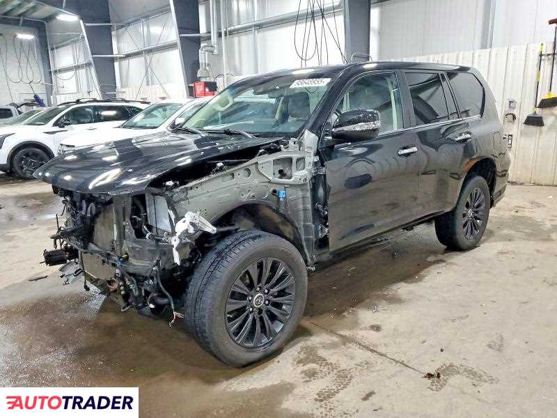 Lexus GX 470 2022 4