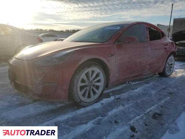 Tesla Model 3 2022