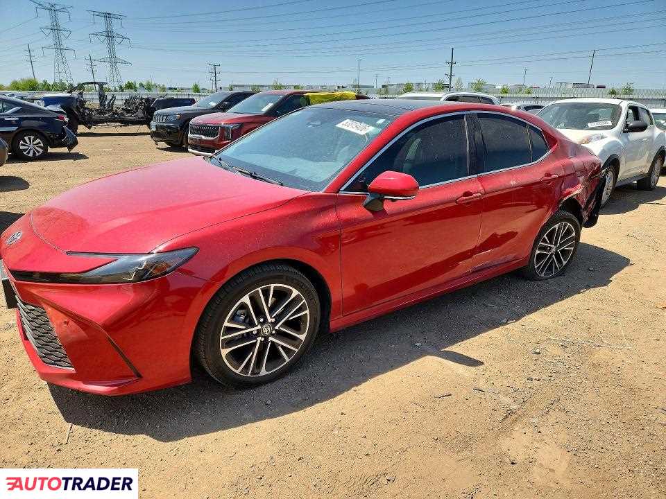 Toyota Camry 2025 2