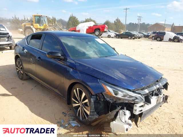 Nissan Altima 2021 2