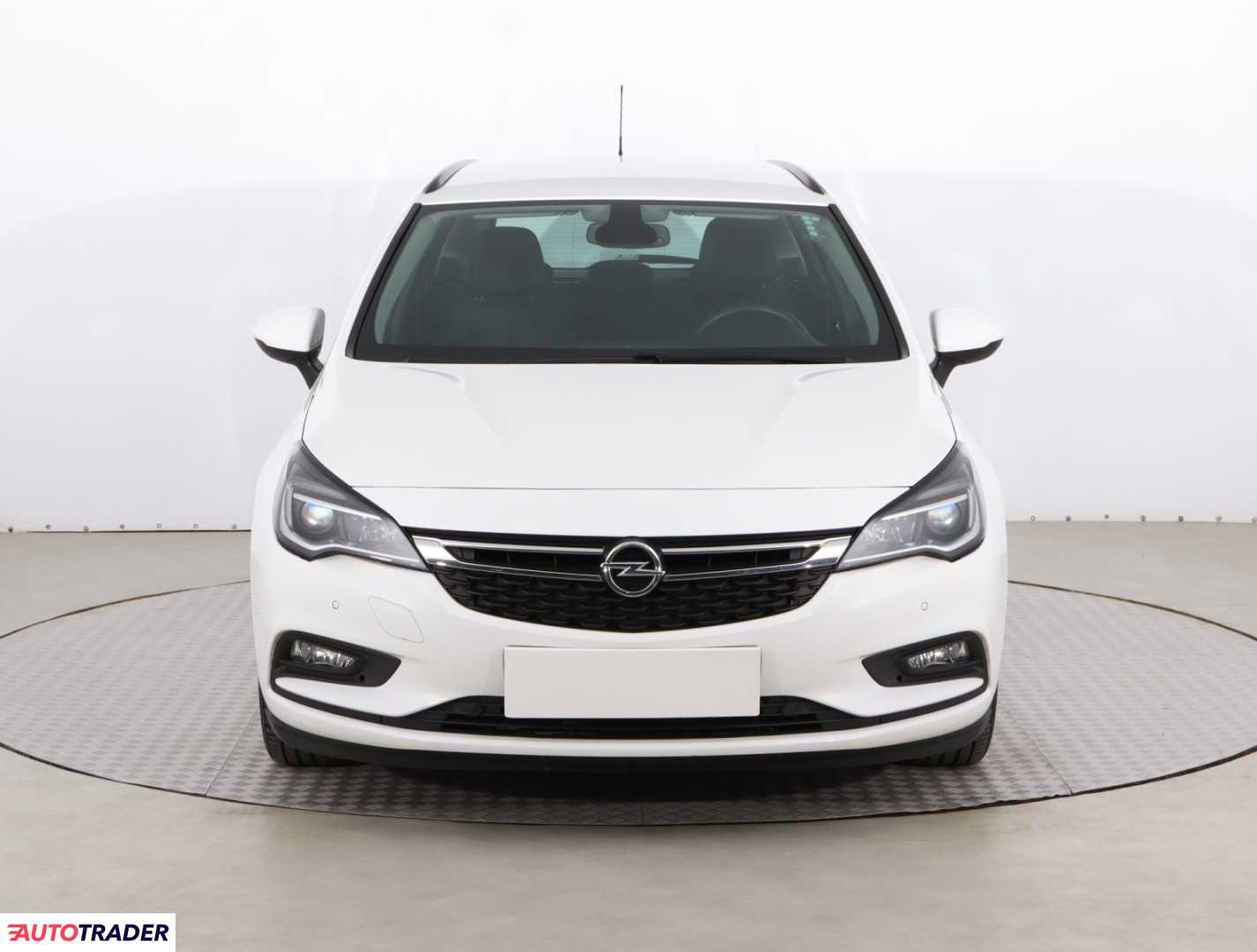Opel Astra 2018 1.6 108 KM Opel Astra 2018 1.6 108 KM