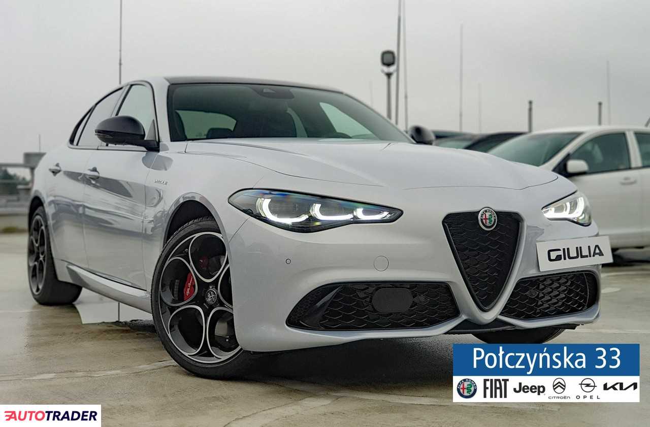 Alfa Romeo Giulia 2.0 benzyna 280 KM 2024r. (Warszawa)