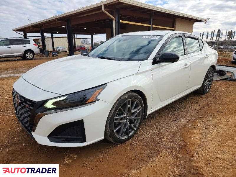 Nissan Altima 2023 2