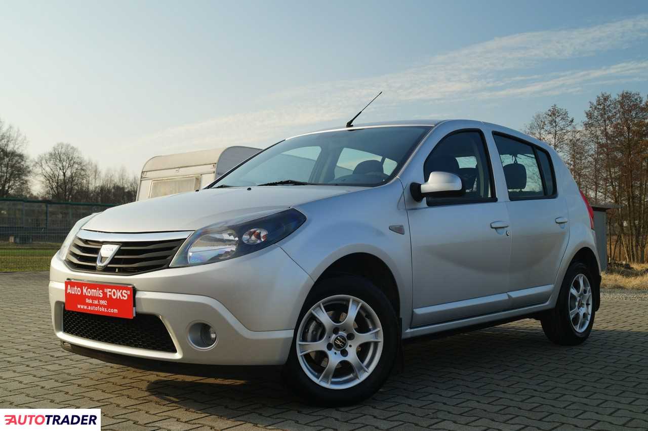 Dacia Sandero 2010 1.1 75 KM