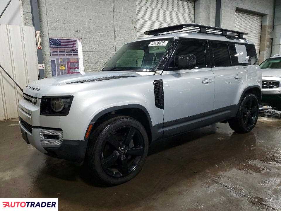 Land Rover Defender 2023 3