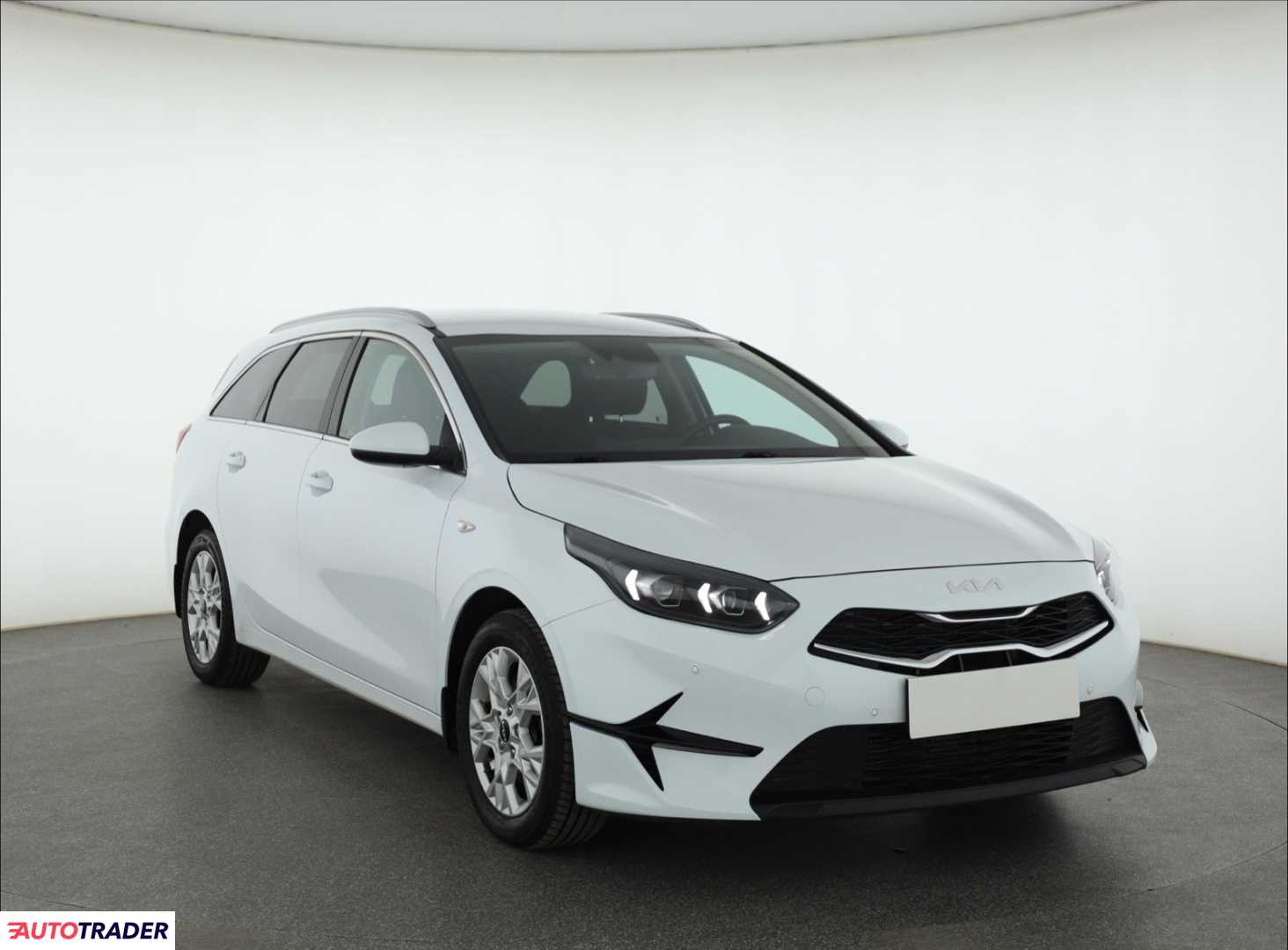 Kia Ceed 2023 1.0 99 KM