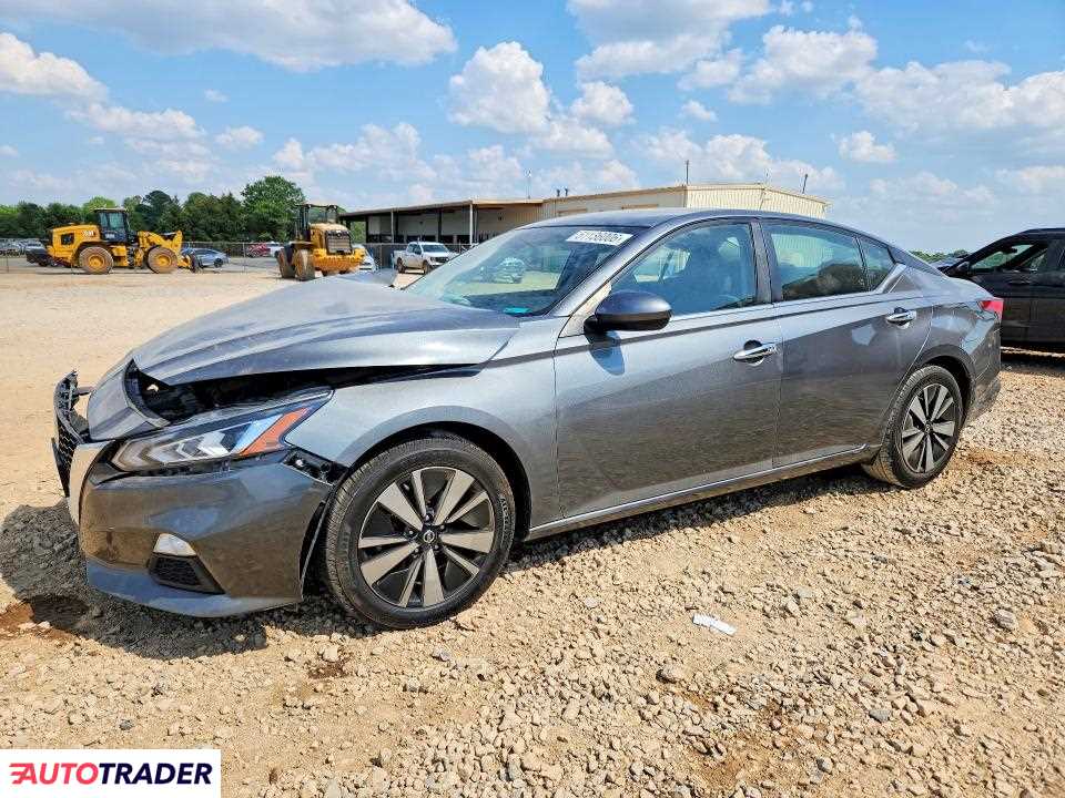 Nissan Altima 2022 2